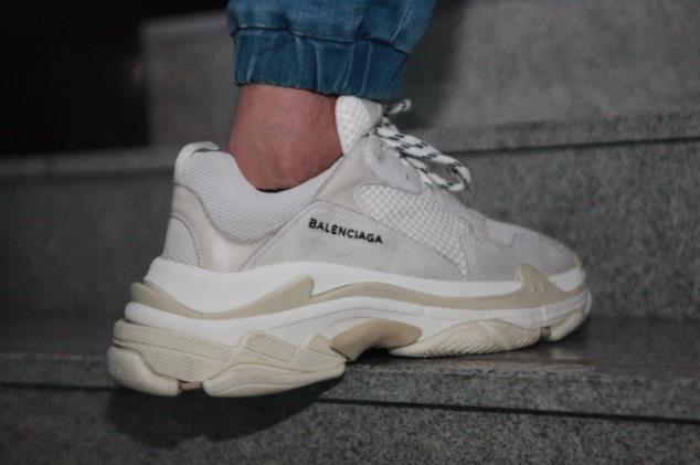 巴黎世家老爹鞋增高吗 Balenciaga Triple S增高多少