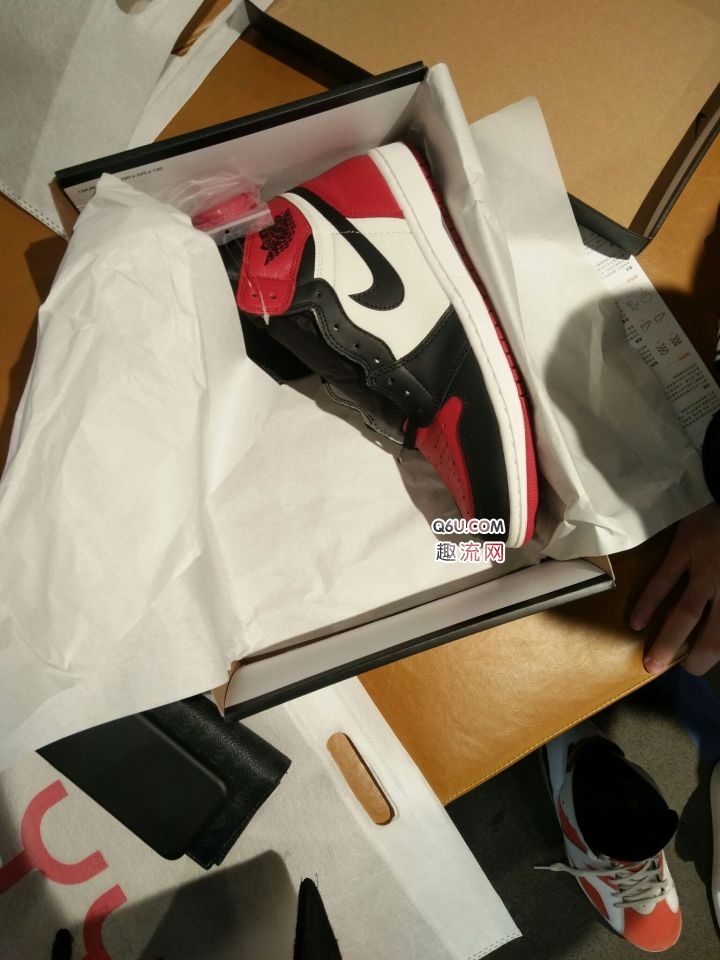 AJ1黑红脚趾是什么皮 乔1“Bred Toe”是什么材质的