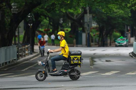 骑士精神外卖小哥是什么意思 外卖小哥都骑什么电动车