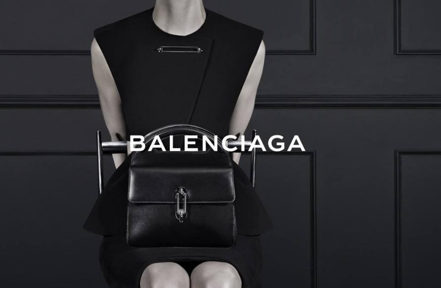 巴黎世家什么档次 Balenciaga成全球最热门时尚品牌