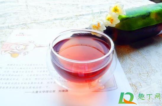泡杨梅酒用熟透的还是半熟的好(杨梅泡酒是新鲜的还是干的好)