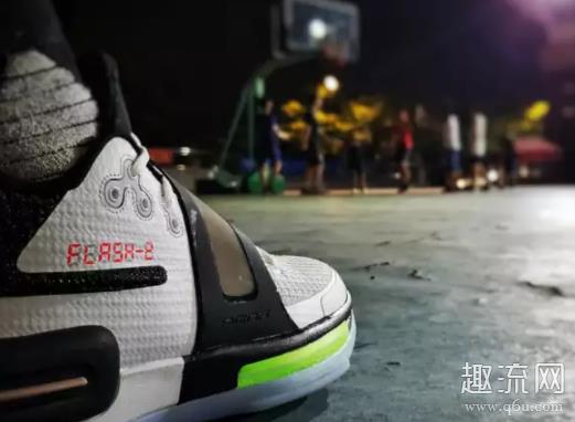 匹克闪现2魔术贴褪色怎么办 匹克闪现2魔术贴容易掉吗