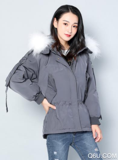 羽绒服洗了之后一坨一坨的怎么办 羽绒服可以用洗衣机洗吗