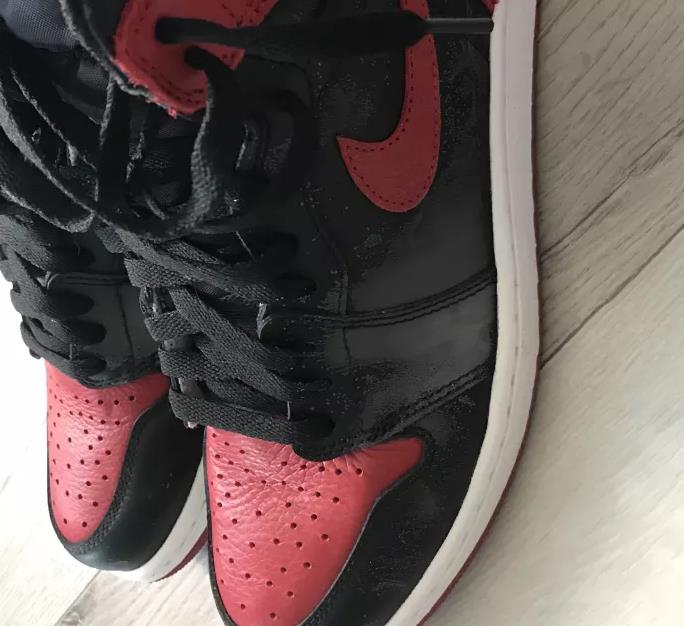 AJ1受潮发霉怎么办 防止AJ1受潮发霉的方法有哪些