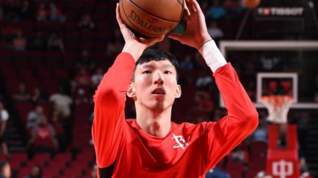 周琦被三度下放三度召回 这15天NBA教会了周琦什么