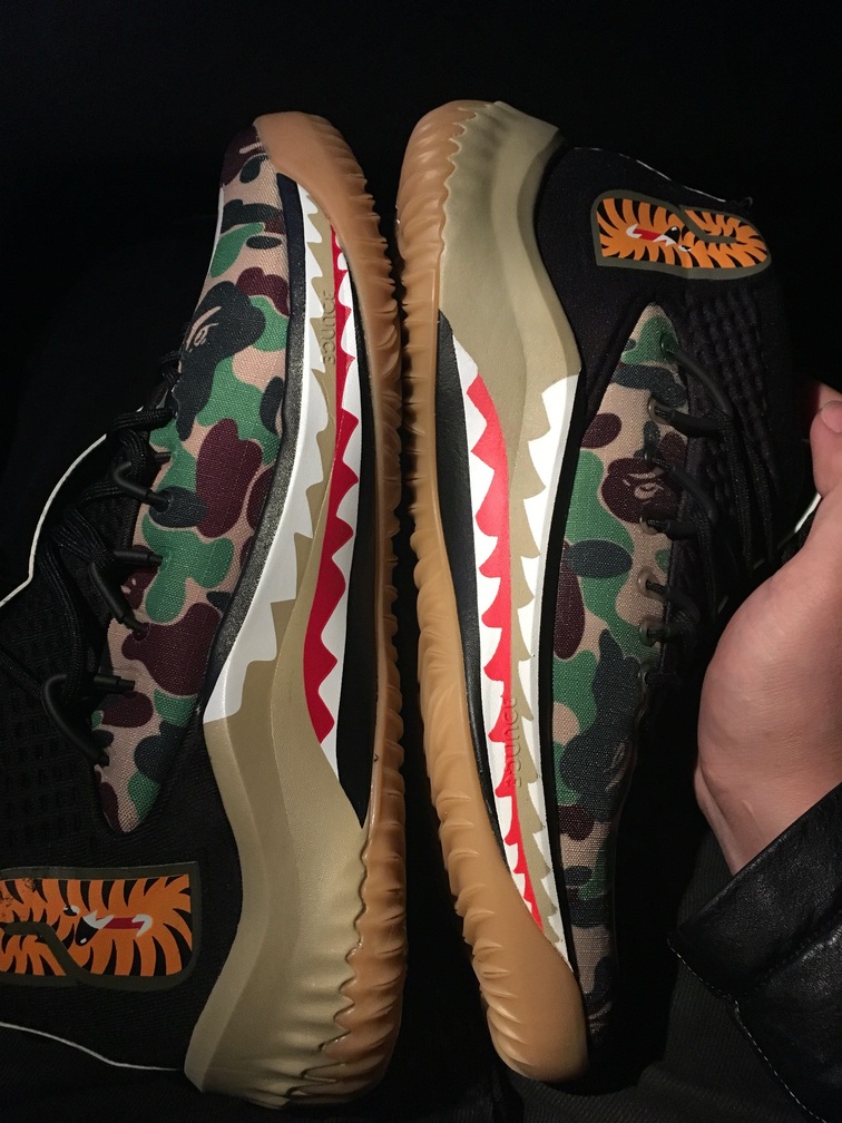 利拉德4 x bape联名款真假鉴定 Dame4 x BAPE真假对比