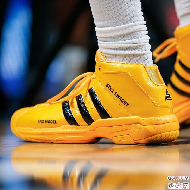 尼克扬签约掘金 adidas经典战靴Pro Model上场首秀