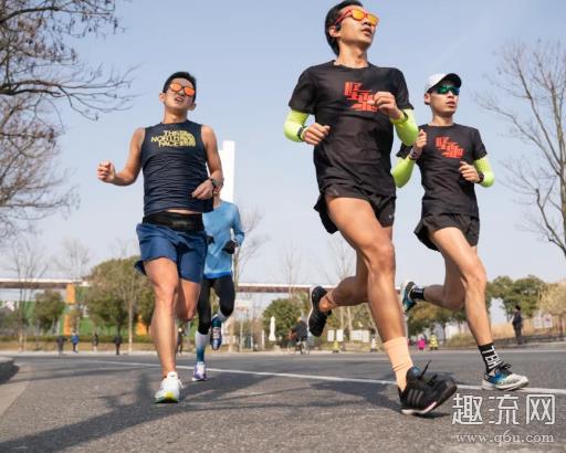 跑步初学者跑多长时间一周跑几次？小编这里有完美的训练计划表