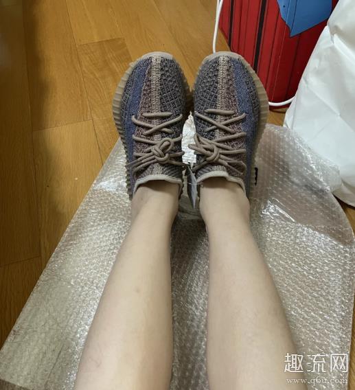 yeezy鞋标在哪 yeezy鞋标怎么看真假