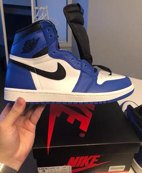 AJ1小闪电怎么鉴定 AJ1“Game Royal”真假对比图