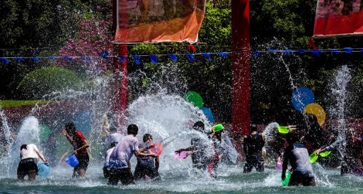 泼水节有什么习俗(泼水节是什么节日)