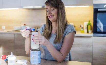母乳冷藏油脂分离还能喝吗