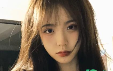 刚软化后的头发洗头会怎样