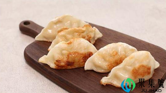 冬至吃煎饺可以吗(冬至为什么吃饺子)