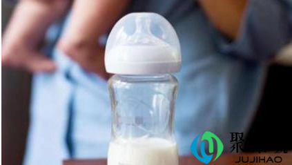 母乳洗脸后要用清水洗掉吗（母乳香皂可以用来洗脸吗）