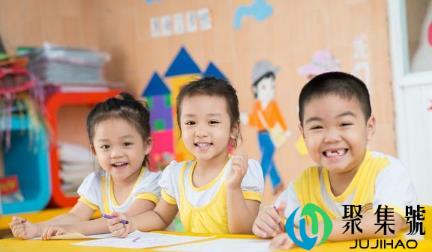 2021年幼儿园取消直接上小学是真的吗(小孩子一定要上幼儿园吗)