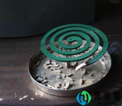 蚊香泡水可以杀死花盆飞虫吗（花卉的虫子怎么去除）