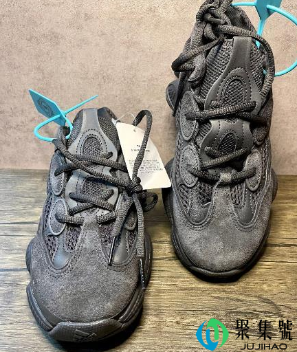 yeezy500黑武士怎么样 椰子500黑武士掉色吗