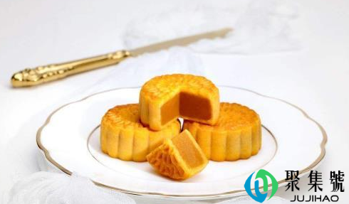 月饼漏气了还能吃吗(月饼的保质期是多少)