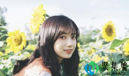 蓝黑色头发能保持多久(蓝黑和雾蓝哪个好看)