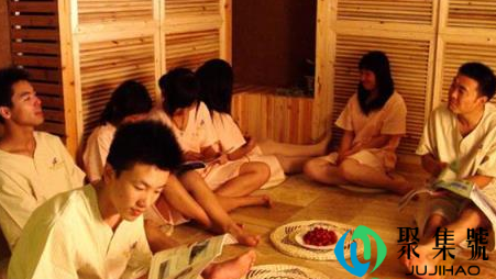 汗蒸要穿内衣裤吗（汗蒸十分钟休息一会再汗蒸行吗）