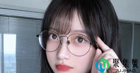 男生有女朋友还陪你聊天是喜欢吗(有女朋友的男生总是找你聊天怎么办)