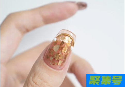 云母片美甲是什么样子