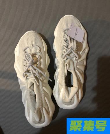 yeezy450脚感测评 yeezy450偏大偏小