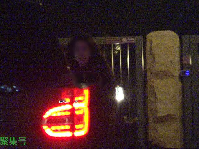 宋威龙与美女回酒店再被拍,曾与林允交往跟赵佳丽车内热吻传恋情