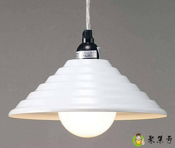 800流明是多少瓦