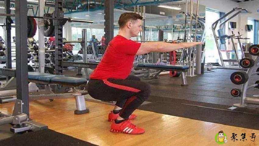 为什么外国人不会深蹲