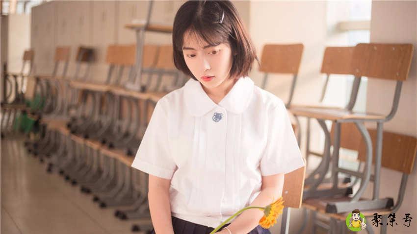 详细阅读:白月光代表什么感情 白月光代表什么感情