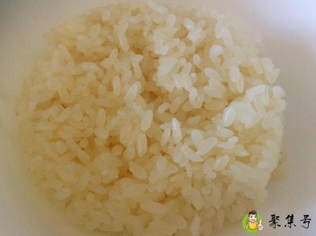 糯米饭水和米的比例