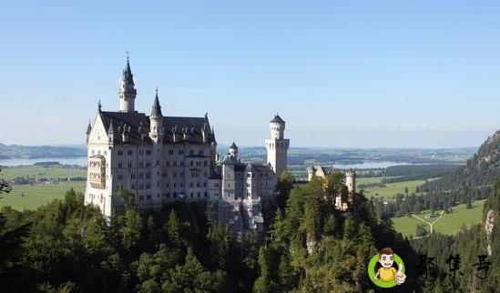 新天鹅堡在哪个城市