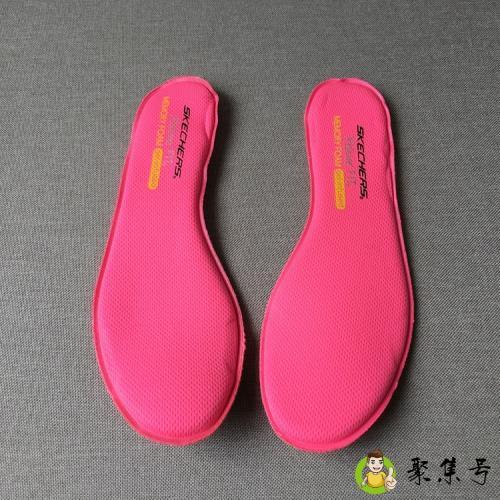 详细阅读:斯凯奇鞋垫有几种 斯凯奇鞋垫有几种