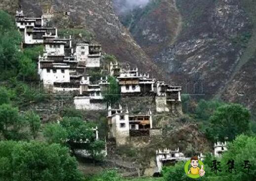 碉房是哪个民族的