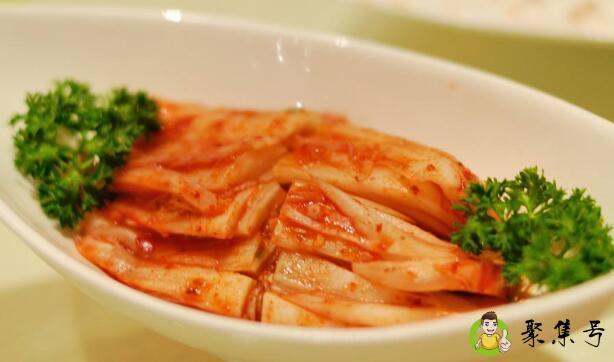 泡菜坛内的白膜是什么