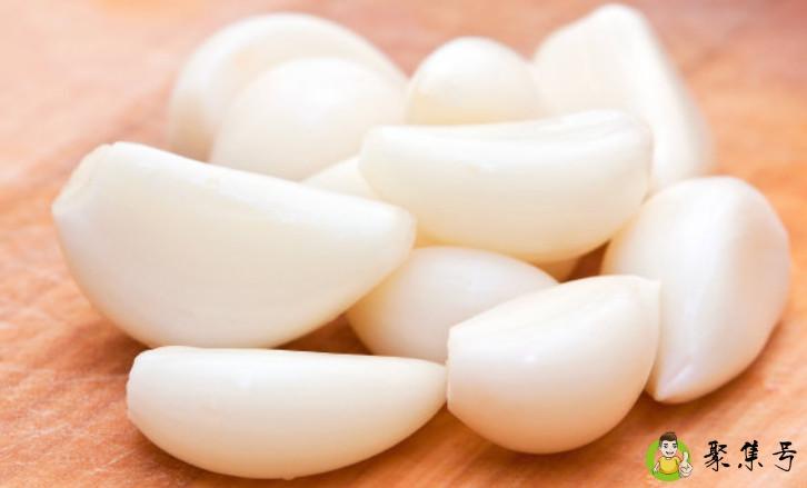 吃肉不吃蒜香味少一半下联