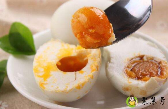 海鸭蛋为什么那么多油