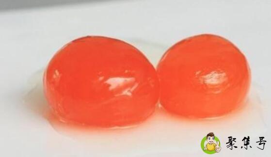 土鸡蛋蛋黄发红的原因