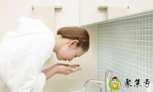 冷热水交替洗脸的误区是什么