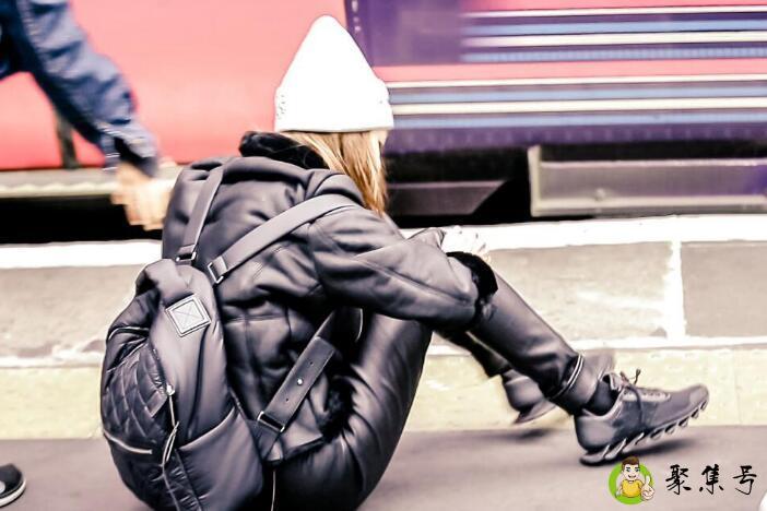 来不急和来不及的区别