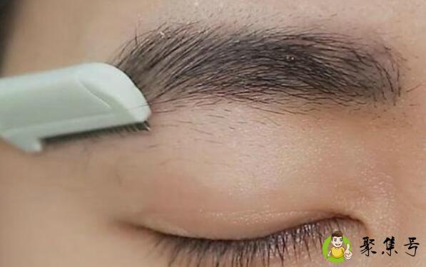 详细阅读:刮眉刀怎么用 刮眉刀怎么用