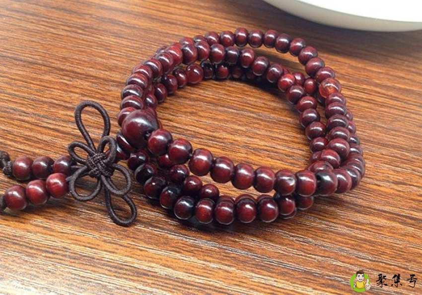 详细阅读:蝴蝶念珠含义 蝴蝶念珠含义