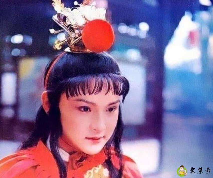 贾宝玉的性格特点