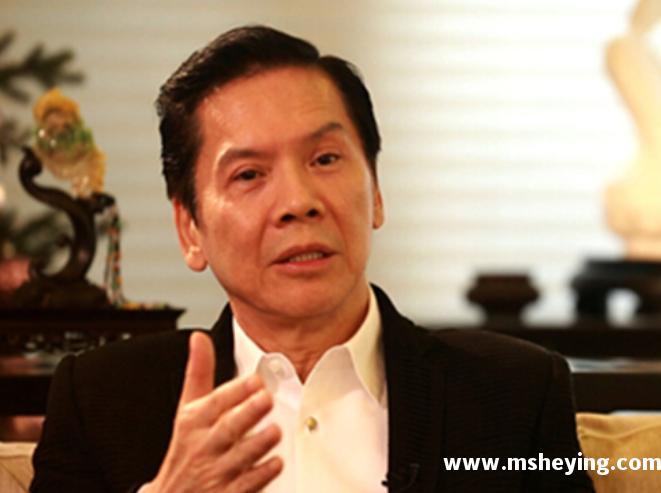 中国90年代混混,追着向华强一路打到深圳,仅靠一把刀闯浙江村