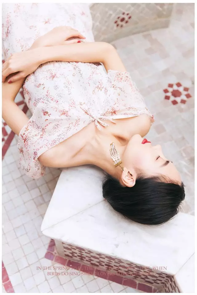 这家女装店的文案,看得我只想买买买