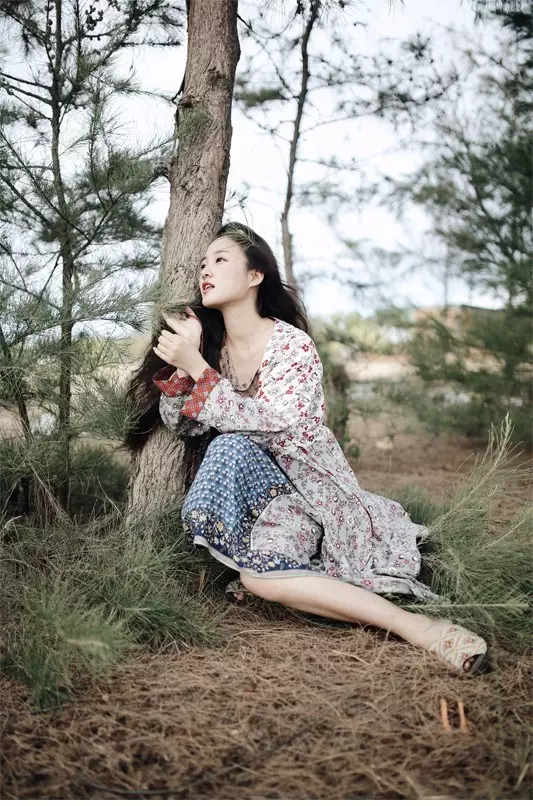 这家女装店的文案,看得我只想买买买