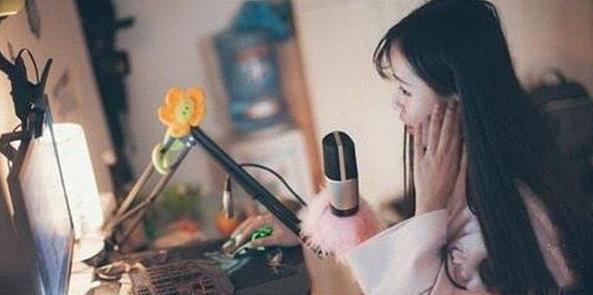 直播是怎么挣钱的?靠这个,一天挣一万的普通人数不胜数!