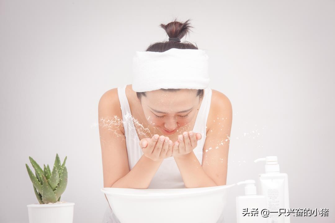 我见过最详细的护肤品微商文案模板技巧,没有之一